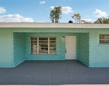 1339 22nd Street - Photo Thumbnail 8