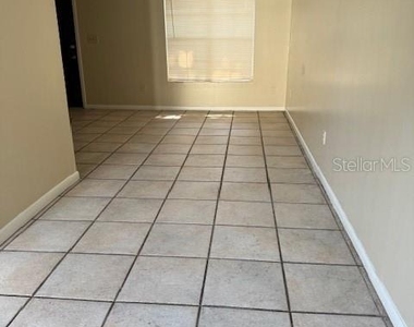 7607 El Paseo Court - Photo Thumbnail 8