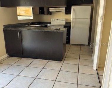 7607 El Paseo Court - Photo Thumbnail 3