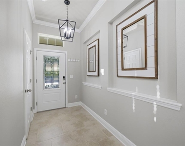 6533 Salt Creek Avenue - Photo Thumbnail 2