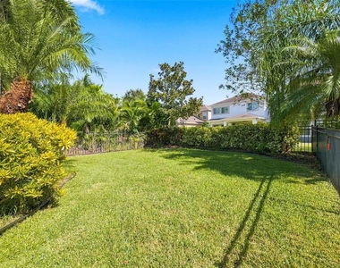 6533 Salt Creek Avenue - Photo Thumbnail 45