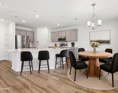 12314 Marshland Street - Photo Thumbnail 8
