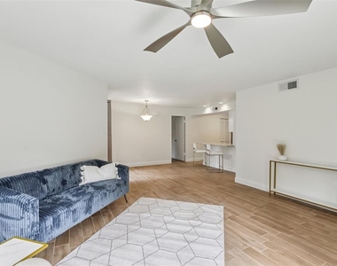 2407 Cypress Pond Road - Photo Thumbnail 6