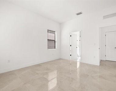 6466 Octave Street - Photo Thumbnail 24