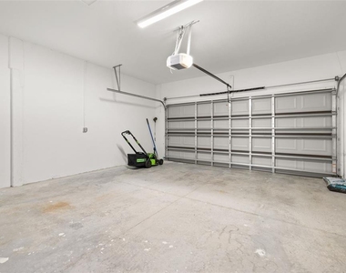 6466 Octave Street - Photo Thumbnail 22