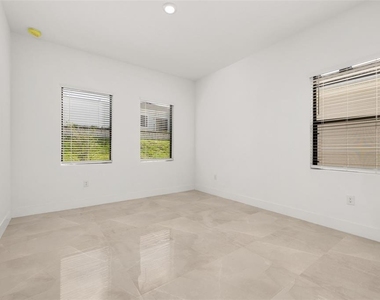 6466 Octave Street - Photo Thumbnail 23