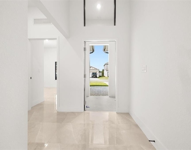 6466 Octave Street - Photo Thumbnail 2