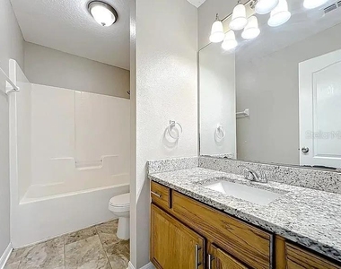 645 Hearthglen Boulevard - Photo Thumbnail 24