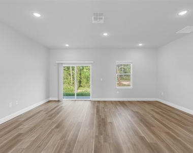 6432 Sw 151st Loop - Photo Thumbnail 15