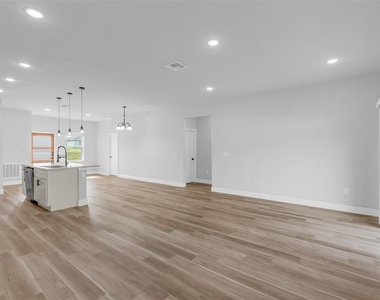 6432 Sw 151st Loop - Photo Thumbnail 12