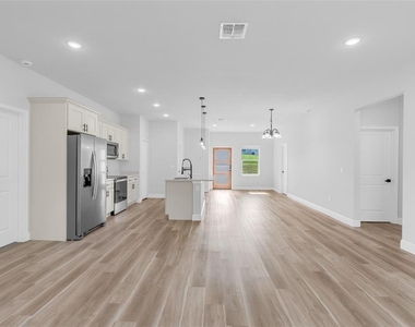 6432 Sw 151st Loop - Photo Thumbnail 9