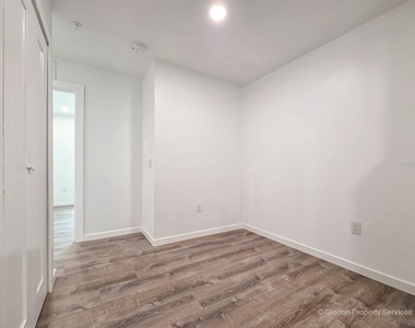 206 Se 21st Terrace - Photo Thumbnail 8
