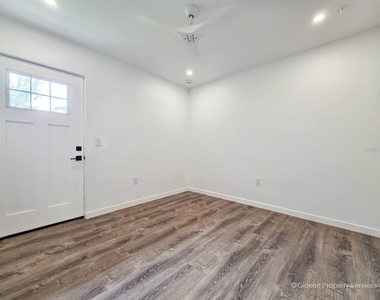 206 Se 21st Terrace - Photo Thumbnail 18