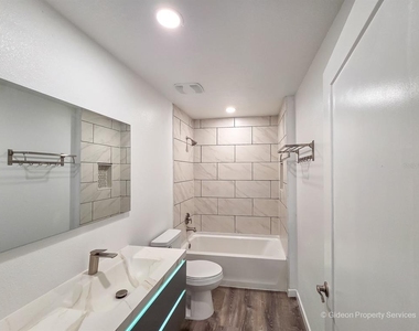 206 Se 21st Terrace - Photo Thumbnail 19