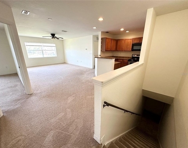 4600 E Moody Boulevard - Photo Thumbnail 3
