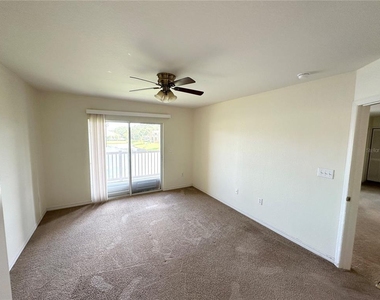 4600 E Moody Boulevard - Photo Thumbnail 13