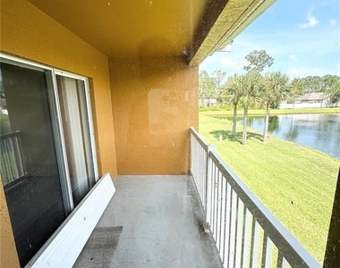 4600 E Moody Boulevard - Photo Thumbnail 25