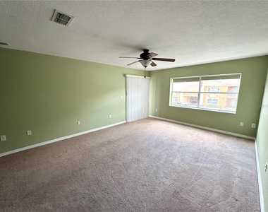4600 Moody Boulevard E - Photo Thumbnail 5