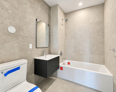 80 linden blvd - Photo Thumbnail 11