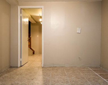 346 Gates Ave - Photo Thumbnail 11