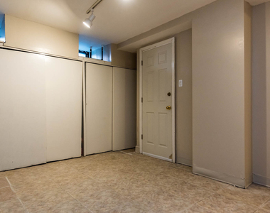 346 Gates Ave - Photo Thumbnail 15