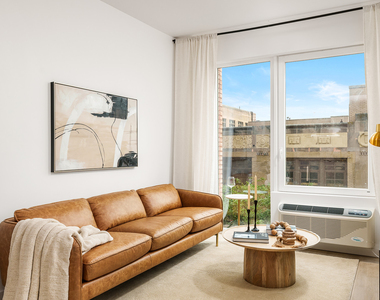 525 Pacific St - Photo Thumbnail 1