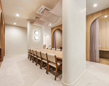 525 Pacific St - Photo Thumbnail 9