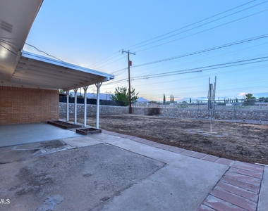 4909 Winthrop Drive - Photo Thumbnail 47