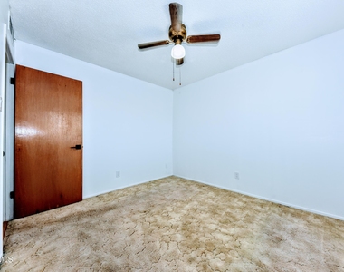 4909 Winthrop Drive - Photo Thumbnail 35