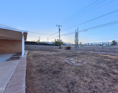 4909 Winthrop Drive - Photo Thumbnail 48