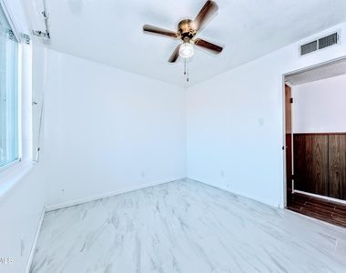 4909 Winthrop Drive - Photo Thumbnail 29