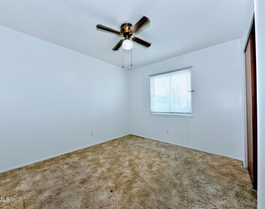 4909 Winthrop Drive - Photo Thumbnail 34