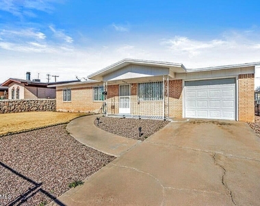 4909 Winthrop Drive - Photo Thumbnail 54