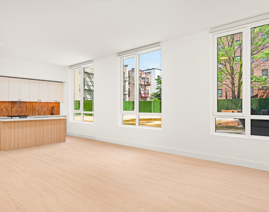 733 Lincoln Pl - Photo Thumbnail 6