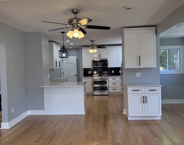 465 James Farm Road - Photo Thumbnail 5