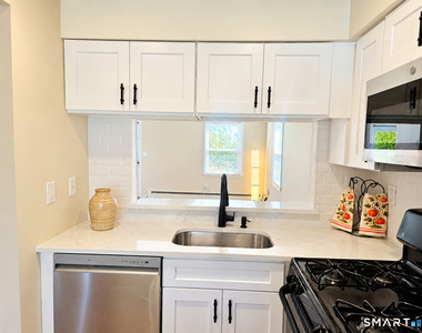 172 Stonybrook Road - Photo Thumbnail 9