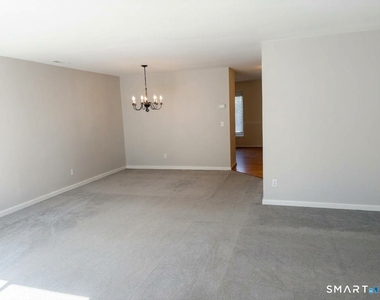71 Aiken Street - Photo Thumbnail 5