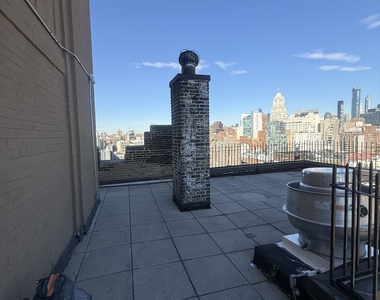 166 2nd Avenue - Photo Thumbnail 4