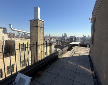 166 2nd Avenue - Photo Thumbnail 3