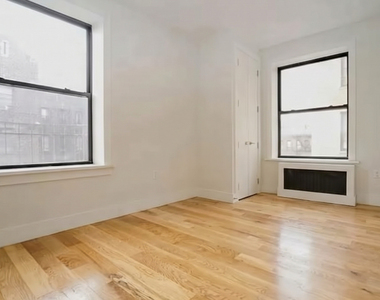 11 Maple St - Photo Thumbnail 2