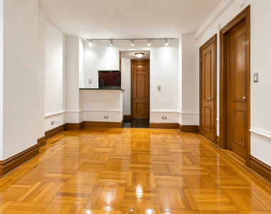 150 West 58th Street - Photo Thumbnail 5