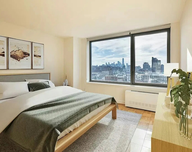 11th Avenue - Photo Thumbnail 1