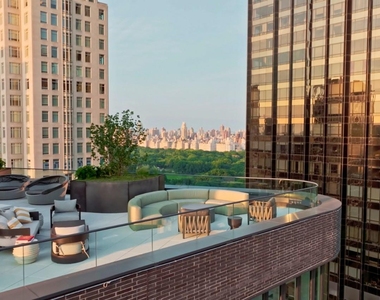 West 60th Street - Photo Thumbnail 12