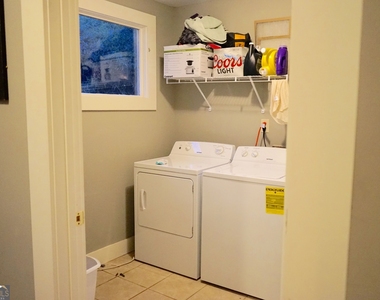 955 Oglethorpe Avenue - Photo Thumbnail 9