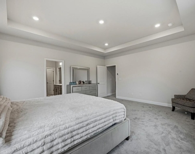 3168 Shirecrest Lane - Photo Thumbnail 26