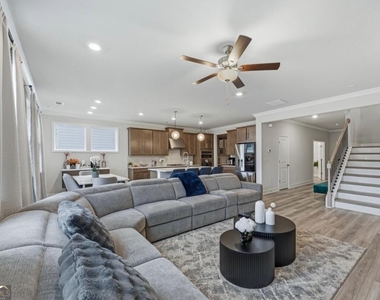 3168 Shirecrest Lane - Photo Thumbnail 11