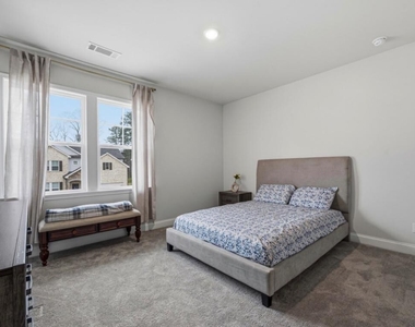 3168 Shirecrest Lane - Photo Thumbnail 17