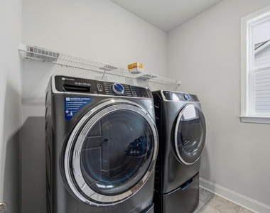 3168 Shirecrest Lane - Photo Thumbnail 18