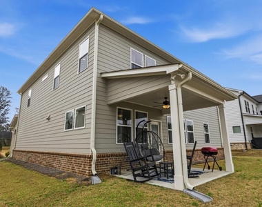 3168 Shirecrest Lane - Photo Thumbnail 3