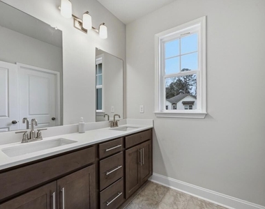 3168 Shirecrest Lane - Photo Thumbnail 5